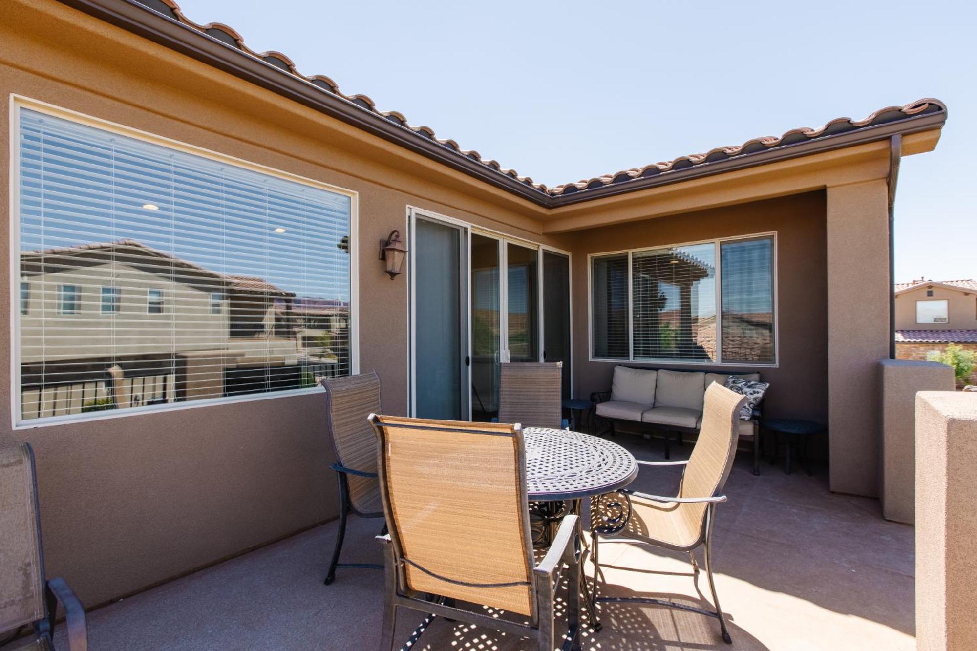 Paradise Village 36 Bunk Beds, Bbq Grill, Community Resort Style Pool And Water Park Santa Clara Exterior photo