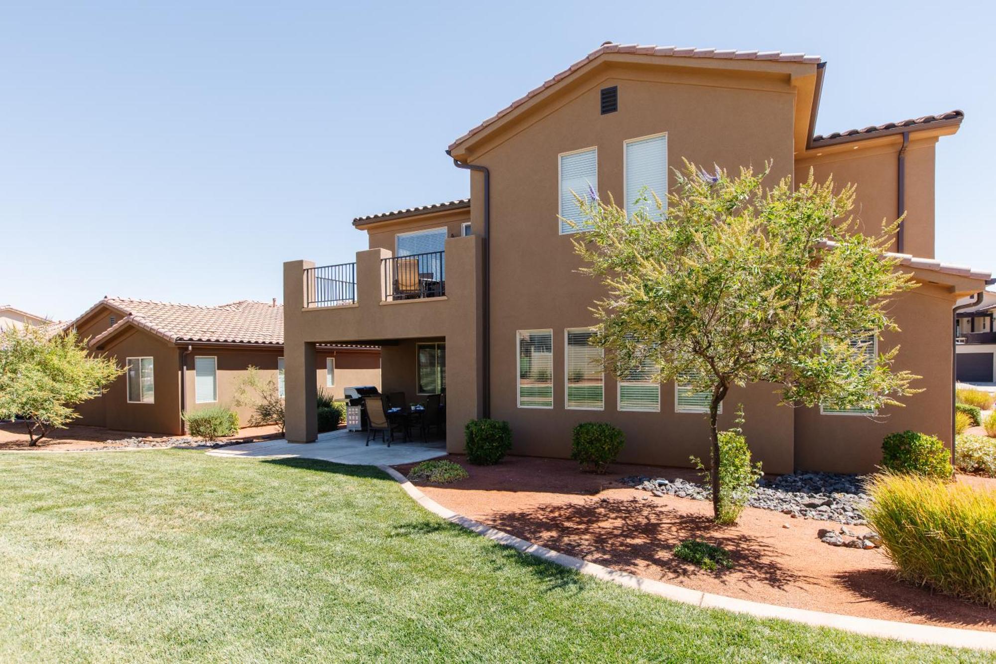 Paradise Village 36 Bunk Beds, Bbq Grill, Community Resort Style Pool And Water Park Santa Clara Exterior photo