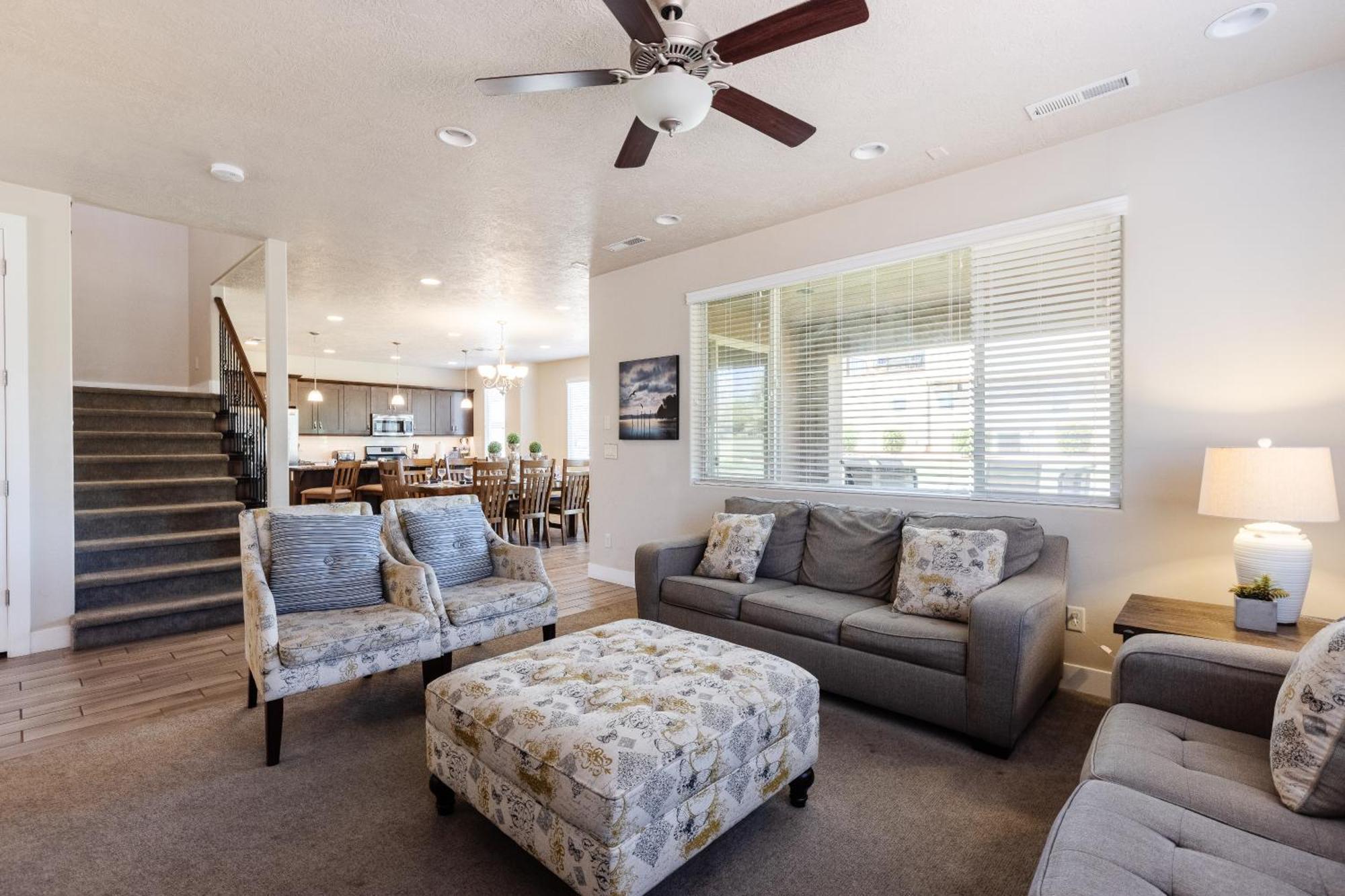 Paradise Village 36 Bunk Beds, Bbq Grill, Community Resort Style Pool And Water Park Santa Clara Exterior photo