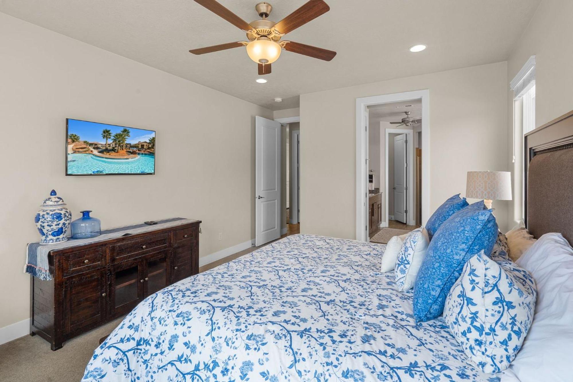 Paradise Village 36 Bunk Beds, Bbq Grill, Community Resort Style Pool And Water Park Santa Clara Exterior photo